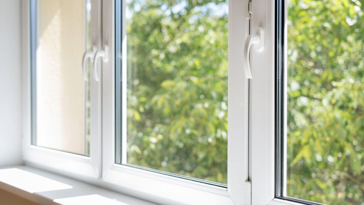 what-makes-a-window-hurricane-proof-understanding-impact-window-ratings